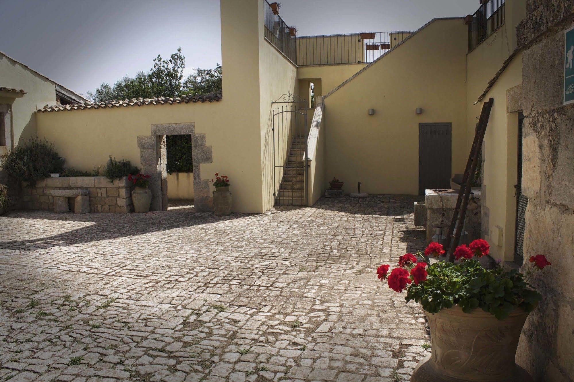 Villa Teresa Modica Eksteriør billede